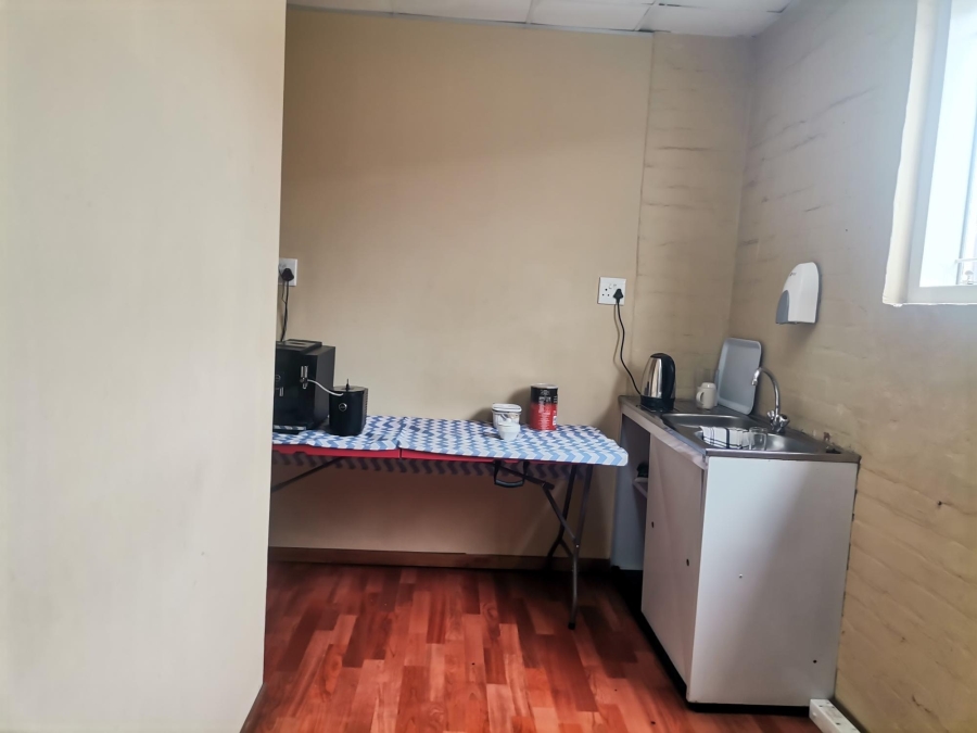 Commercial Property for Sale in Oos Einde North West